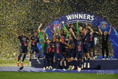 凯恩英超复出传闻：瞄准希勒纪录，豪门争抢热刺旧将